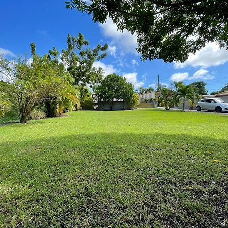 Almond Palm Apartment Saint Michael Exterior foto